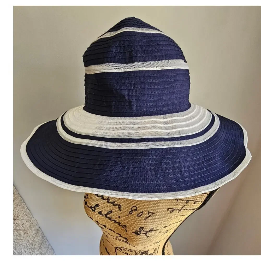 Lauren Ralph Lauren Blue & White Striped Floppy Wide Brim Sun Hat, Sz M